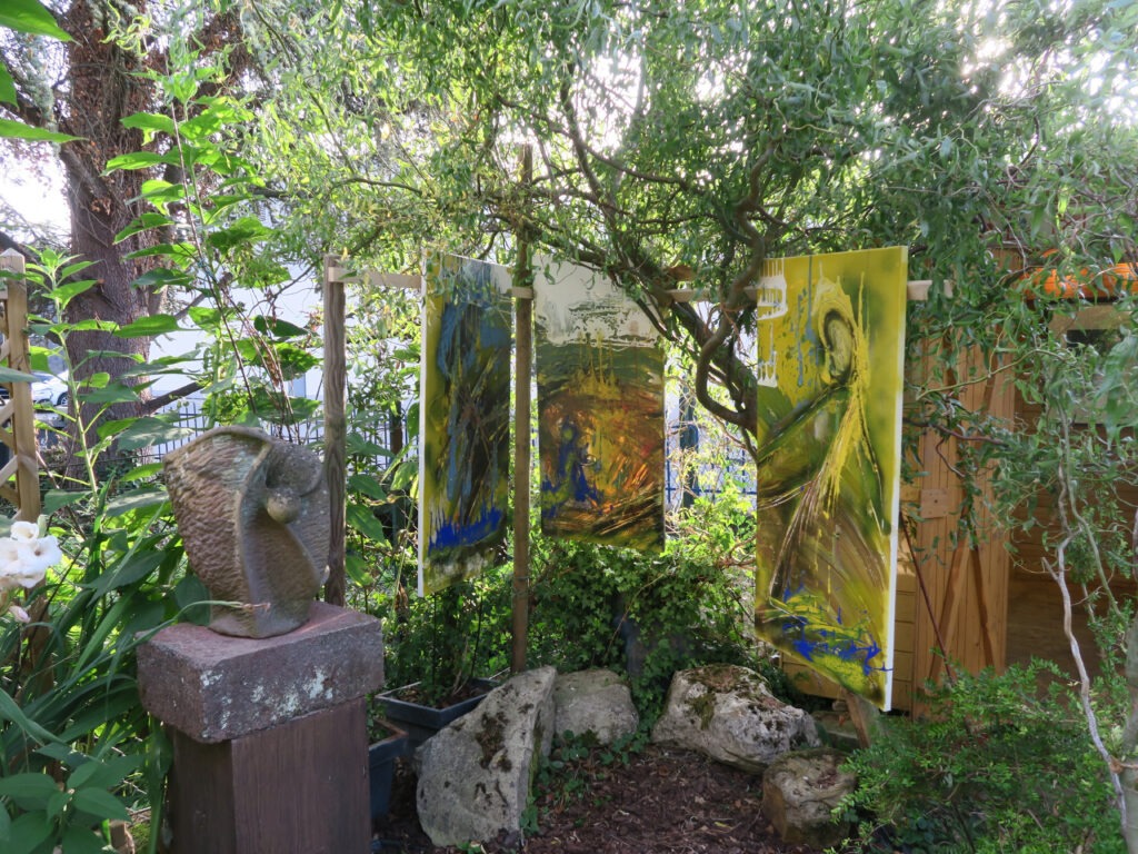 Ausstellung im Garten